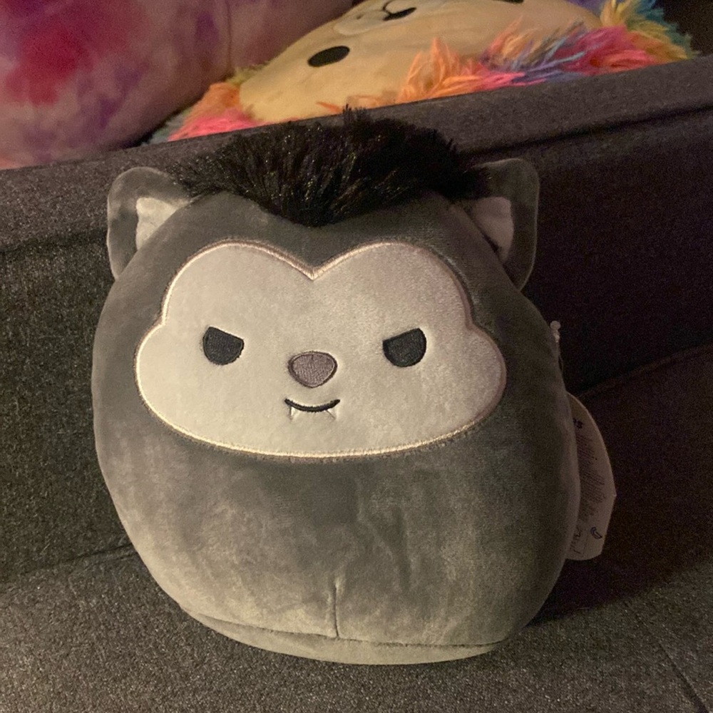 Squishmallow Noland werewolf 8” BNWT